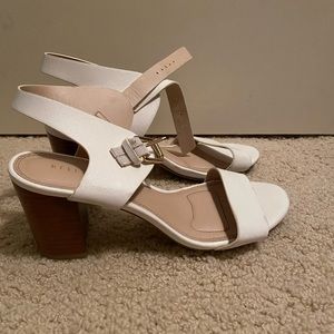 Kelly & Katie white size 8 heels